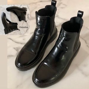 Women’s 6 Forever 21 Black Ankle Boots